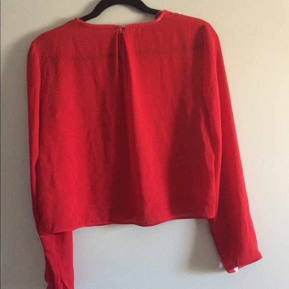 Vibrant red ZARA cropped blouse - Picture 2 of 4